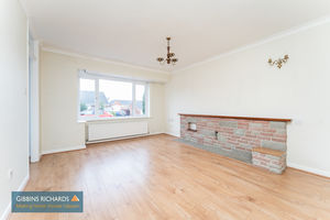 Sitting Room- click for photo gallery